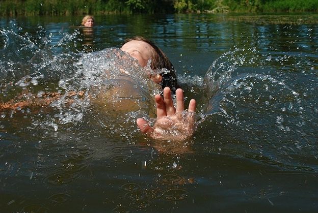 Надзвичайні події: С начала купального сезона в Житомирской области утонули 13 человек