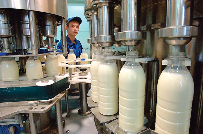 Гроші і Економіка: Казахстан пустил на свой рынок житомирское молоко