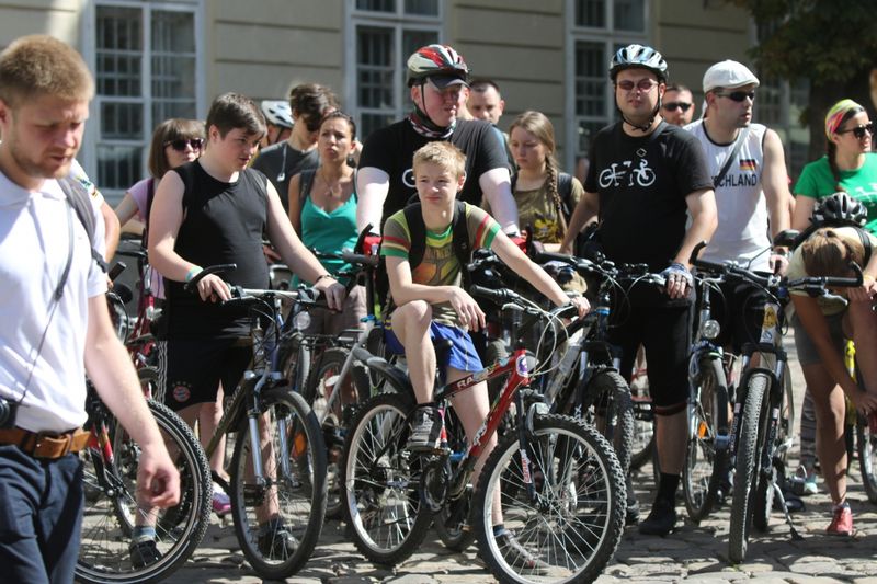 Через Житомир пройдет велопробег, в составе которого незрячие велосипедисты