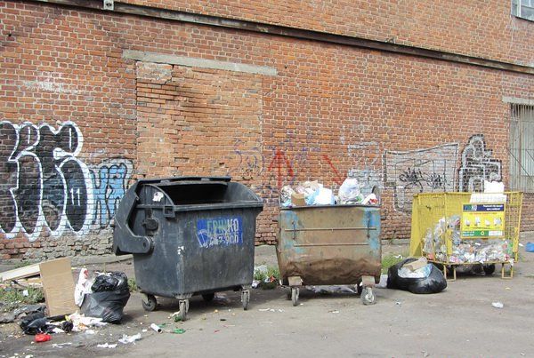 Из-за неудачного конкурса в Житомире назревают проблемы с вывозом мусора