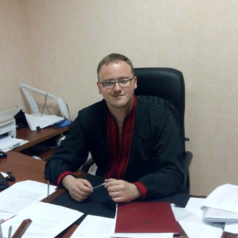 Інтернет і Технології: НОУ-ХАУ: Житомирский чиновник ведет онлайн-трансляцию своей работы в Интернете