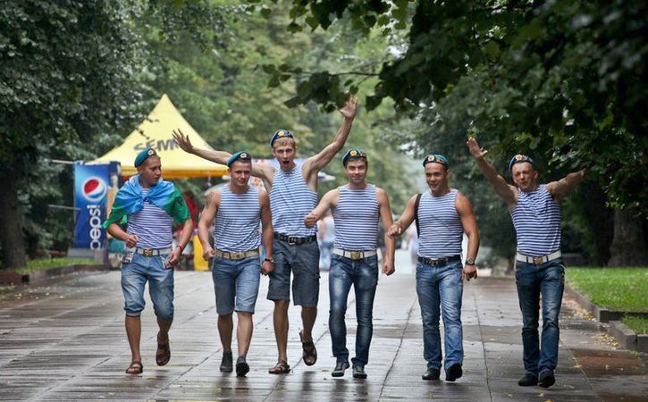 Місто і життя: День ВДВ в Житомире отметят митингом на площади Королева