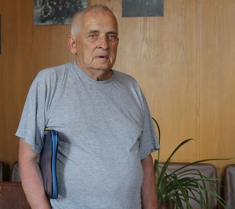 Люди і Суспільство: 75-летний житомирянин хочет поехать в зону АТО, чтобы оказывать бойцам медпомощь