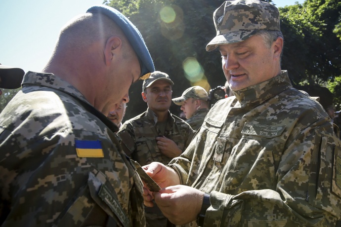 Війна в Україні: Командир 95-й бригады Михаил Забродский стал генералом