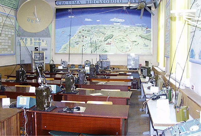 24 бойца, принимавших участие в АТО, продолжат учебу в Житомирском военном институте