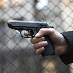 На общественные слушания в Житомире 16-летний парень пытался пронести пистолет
