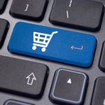 ​Принят закон об e-commerce: покупка товара в сети приравнивается к обычной покупке