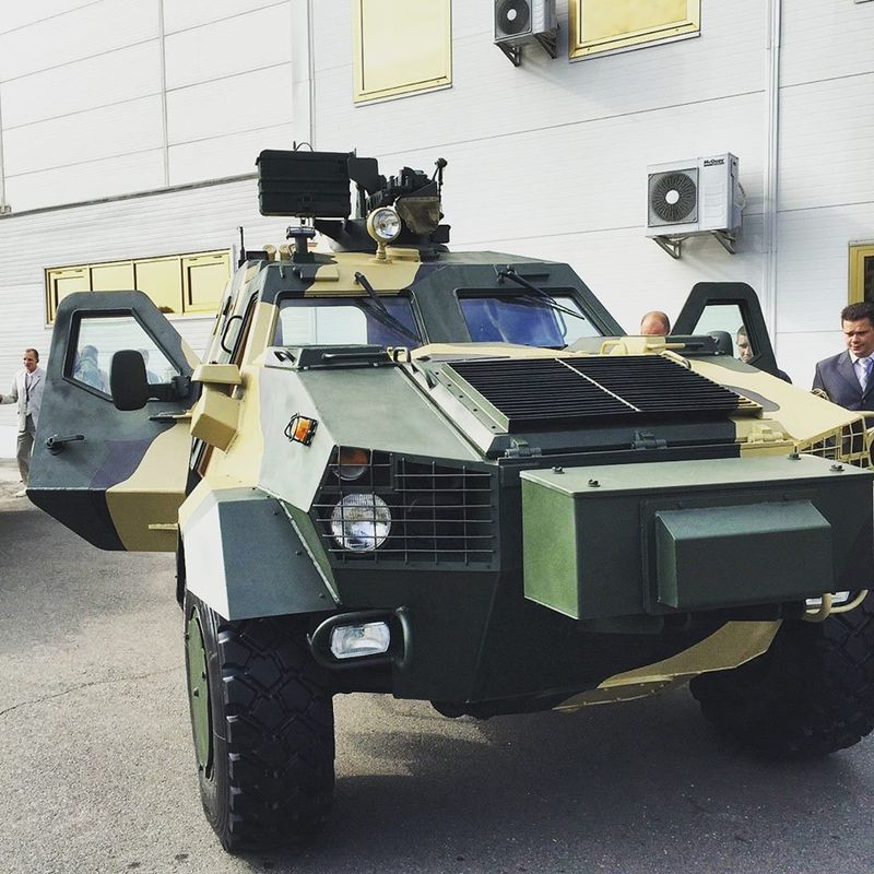 Війна в Україні: Завод под Житомиром будет производить оптические приборы для бронетехники