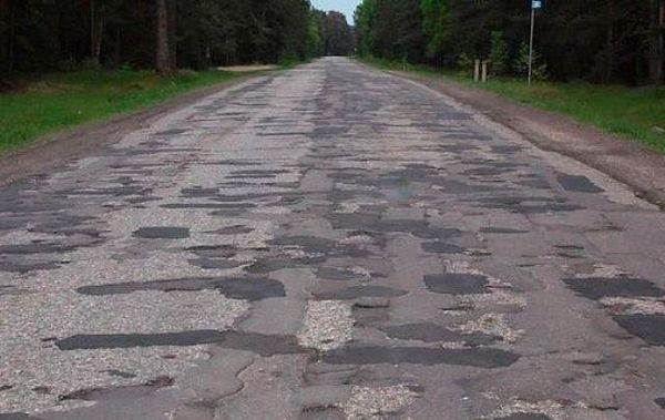 Новини України: Стало известно, где на самом деле в Житомирской области ремонтируют дороги