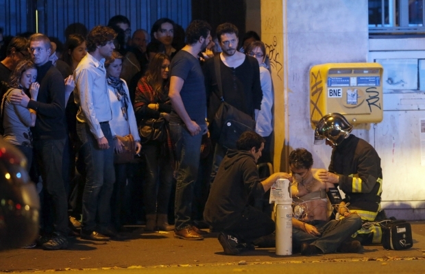 Надзвичайні події: Громкий теракт в Париже: погибли около 150 человек. Восстановлена картина атаки террористов. ФОТО