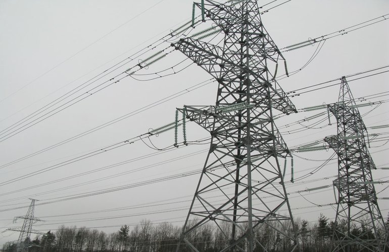 Через Житомирскую область проложена новая линия электропередач Ровенская АЭС – Киев