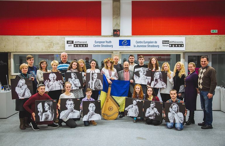 В Житомире откроется фотовыставка, приуроченная ко Дню безопасного Интернета