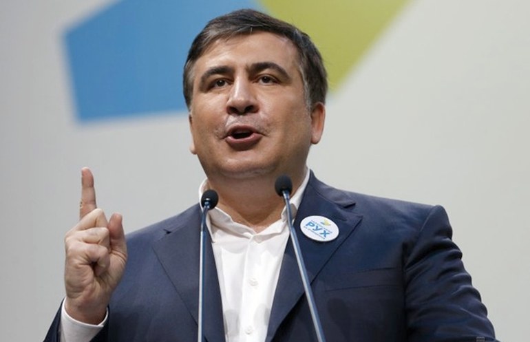 Саакашвили в Житомире жестко раскритиковал Яценюка и предложил провести перевыборы в Раду