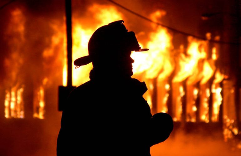 Пожар в селе на Житомирщине забрал жизни троих человек