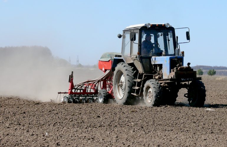 Аграриям Житомирской области для проведения весенне-полевых работ необходимо 2,9 млрд гривен