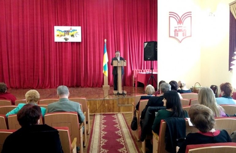 В Житомире открылась областная педагогическая выставка. ФОТО