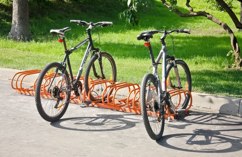 Стало известно, где скоро в Житомире появятся новые велопарковки