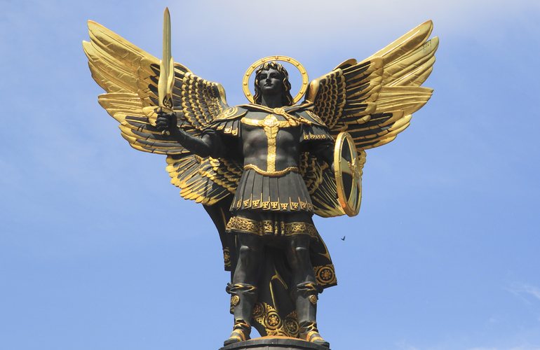 Вместо памятника Падеревскому в Житомире установят статую Архангела Михаила
