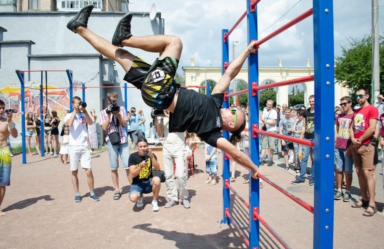В Житомире прошли зрелищные соревнования по Street Workout. ФОТОРЕПОРТАЖ