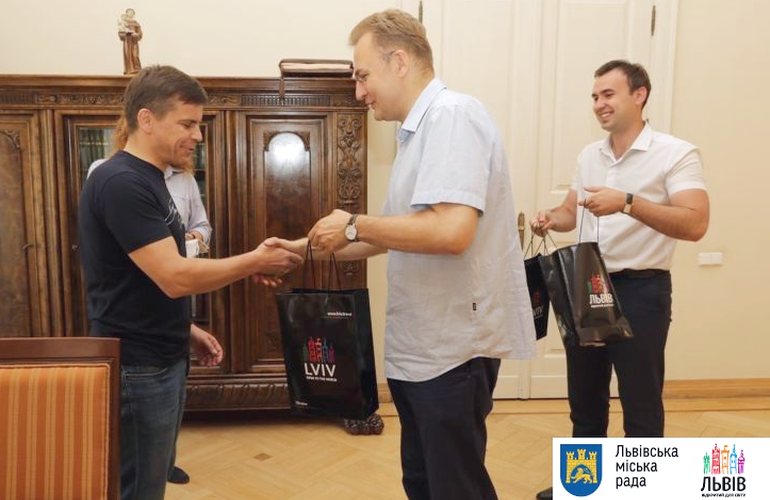 Житомирские чиновники во главе с мэром поехали во Львов обмениваться опытом. ФОТО