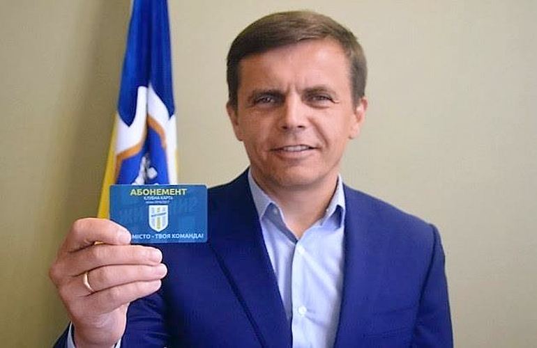 Мэр Сухомлин купил абонемент на все домашние матчи МФК «Житомир»