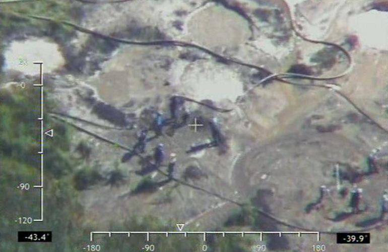 Пограничники засекли с воздуха места незаконной добычи янтаря в Житомирской области. ВИДЕО