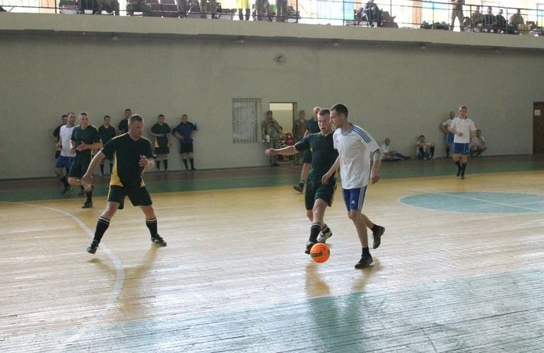 В Житомире стартует чемпионат по футзалу среди десантников