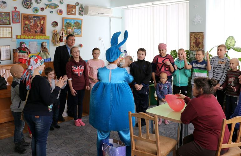 Юрій Ободзінський привітав житомирських діток з новорічними святами