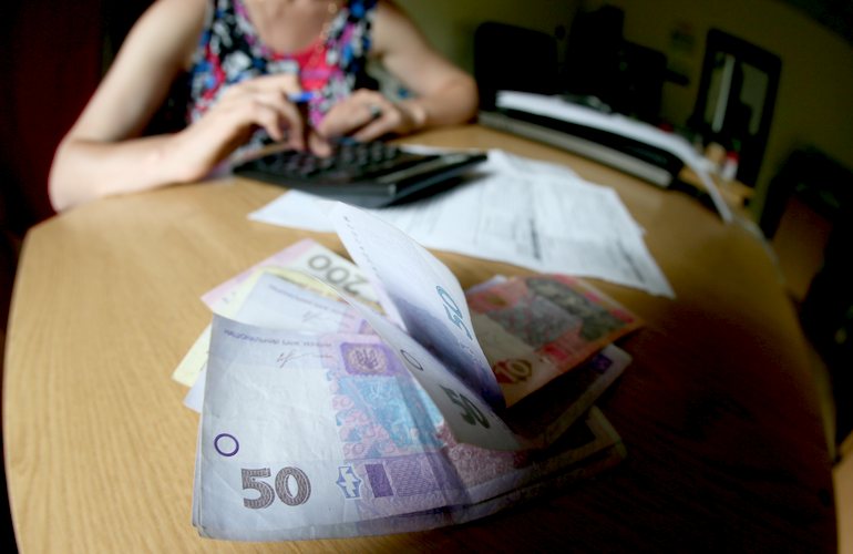 Жители Житомирщины в 2016 году заплатили за коммуналку более миллиарда. Средняя платежка достигла 1140 гривен