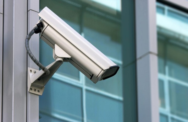 Камеры видеонаблюдения помогли раскрыть в Житомире более 170 преступлений