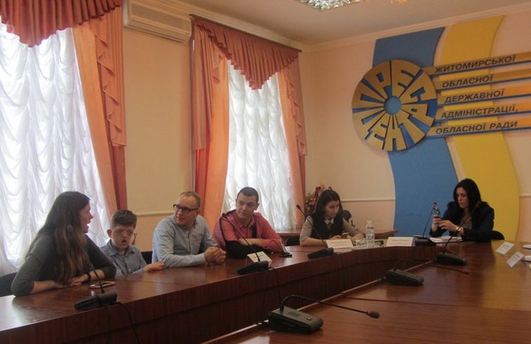 Депутат Житомирської облради запропонувала створити робочу групу, яка вивчить стан справ в інтернатах