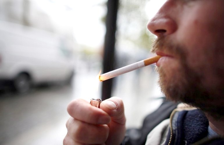 В Житомирской области подсчитали число курящих жителей