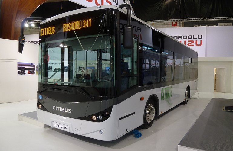 Житомир купит в кредит еще 20 современных автобусов – мэр Сухомлин