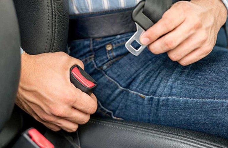 В Житомире только 12% водителей пользуются ремнями безопасности – результаты исследования