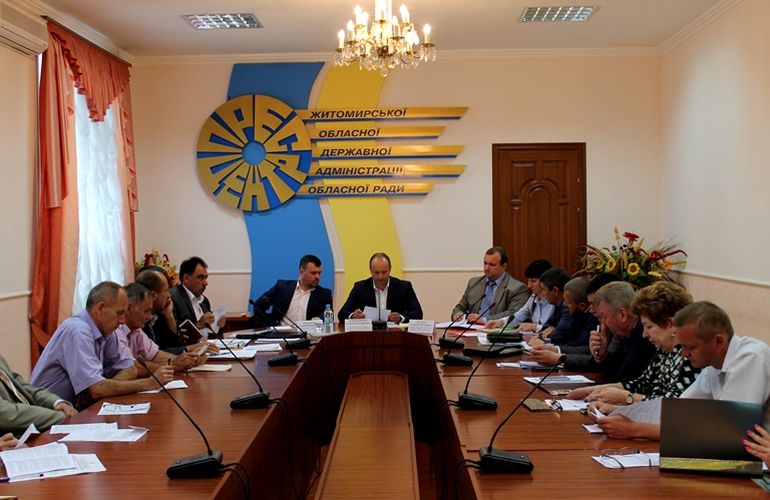 Депутати обласної ради розглянули питання незаконно перереєстрованих кількох підприємств Житомирщини