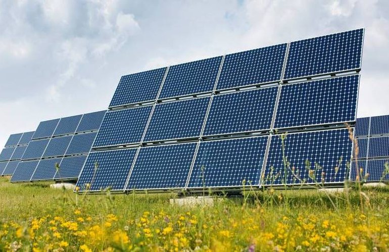 До конца года в Житомирской области появится 30 солнечных электростанций