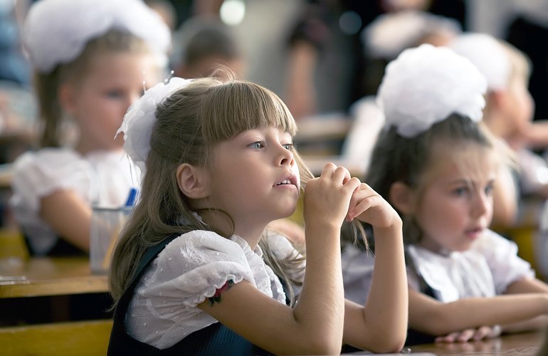 За парты в школах Житомирской области сядут более 13 тысяч первоклассников