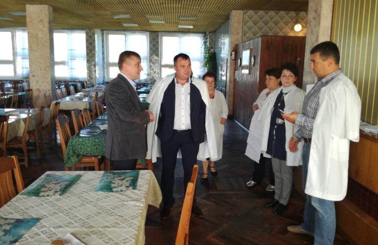 Факт отравления не подтвержден: санаторий «Дениши» на Житомирщине продолжает работать в обычном режиме