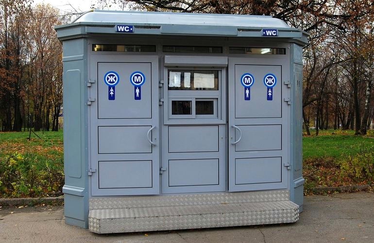 Житомир приобрел несколько общественных туалетов за 900 тысяч гривен