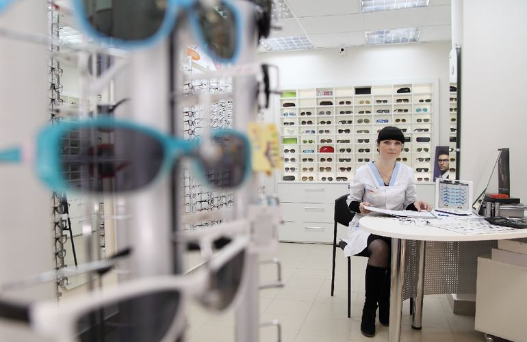 В Житомире из магазина оптики украли оправу для очков за 2 тысячи гривен