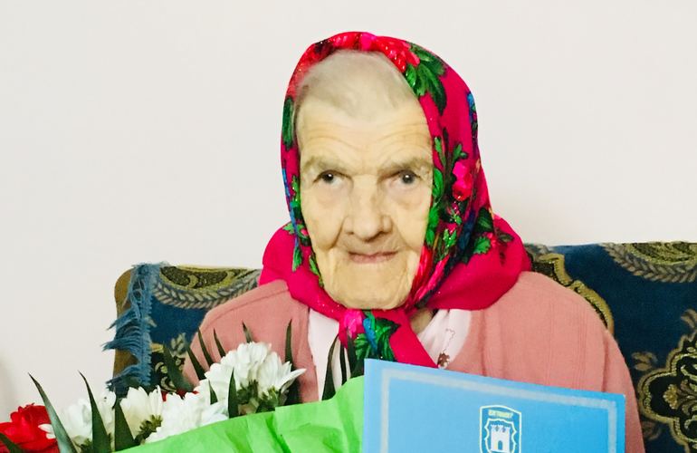Жительница Житомира отметила 100-летний юбилей