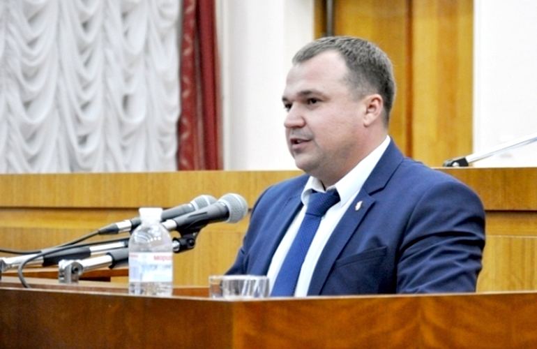 Замглавы Житомирского областного совета совмещал работу чиновника с бизнесом – НАЗК