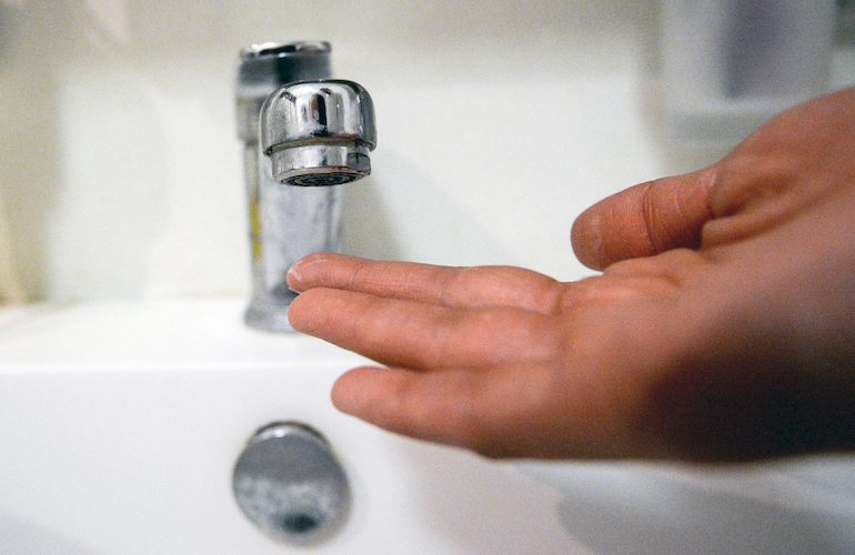 Житомиряне просят запретить отключать водоснабжение в городе – петиция