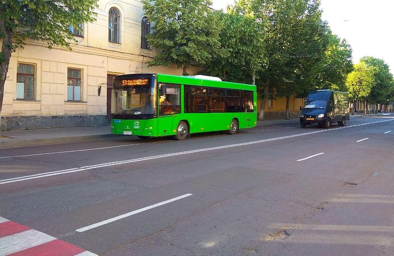 В Житомире 14 новых автобусов выпустили на маршруты. ФОТО
