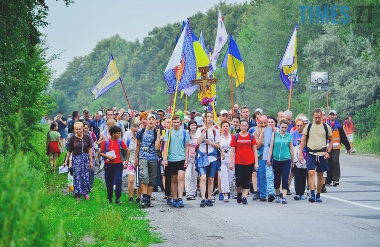 Около 20 000 паломников со всего мира пришли в Бердичев. ФОТОРЕПОРТАЖ