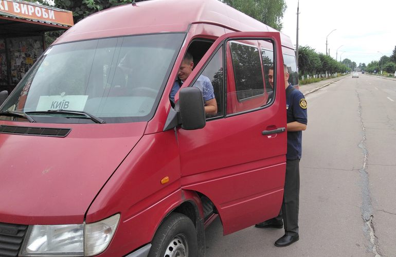 В Житомирской области автобусы нелегально возят пассажиров – Укртрансбезопасность