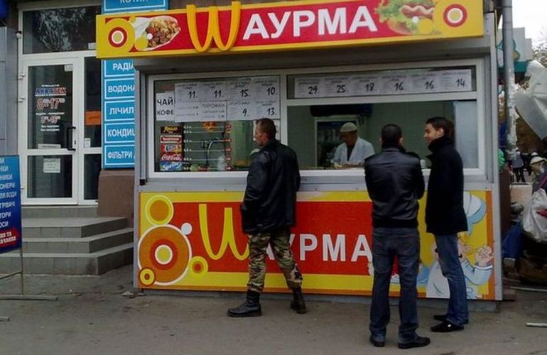 Инфицированное мясо из Житомирской области отправило на больничные койки более 90 киевлян
