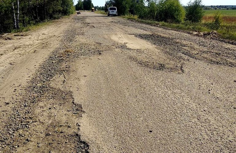 На севере Житомирской области отремонтируют дорогу Народичи – Малин. ФОТО