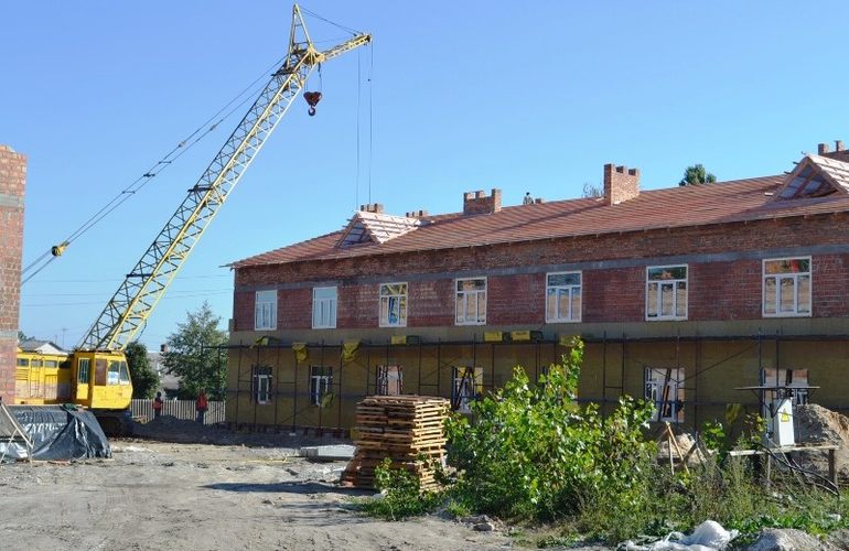 В Житомире продолжается строительство общежитий для 1000 десантников. ФОТО