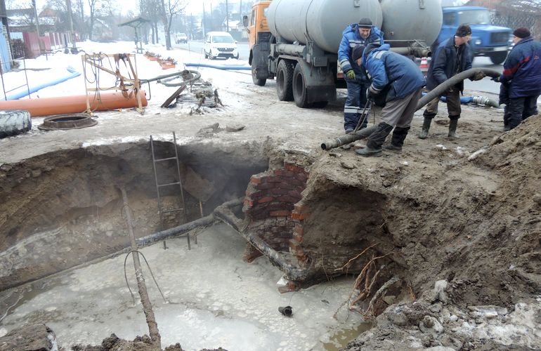 Водоснабжение на Полевой планируют восстановить не позднее 2 февраля - мэрия